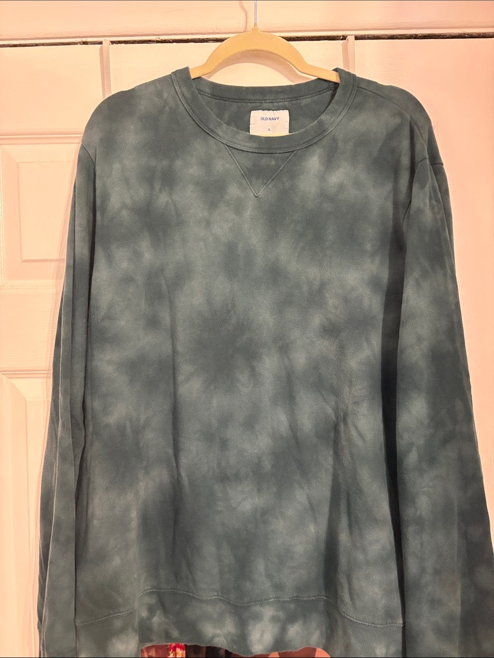 Old Navy Teal Blue Tie-Dye Crewneck Sweatshirt size XL PtP 25 Length 29